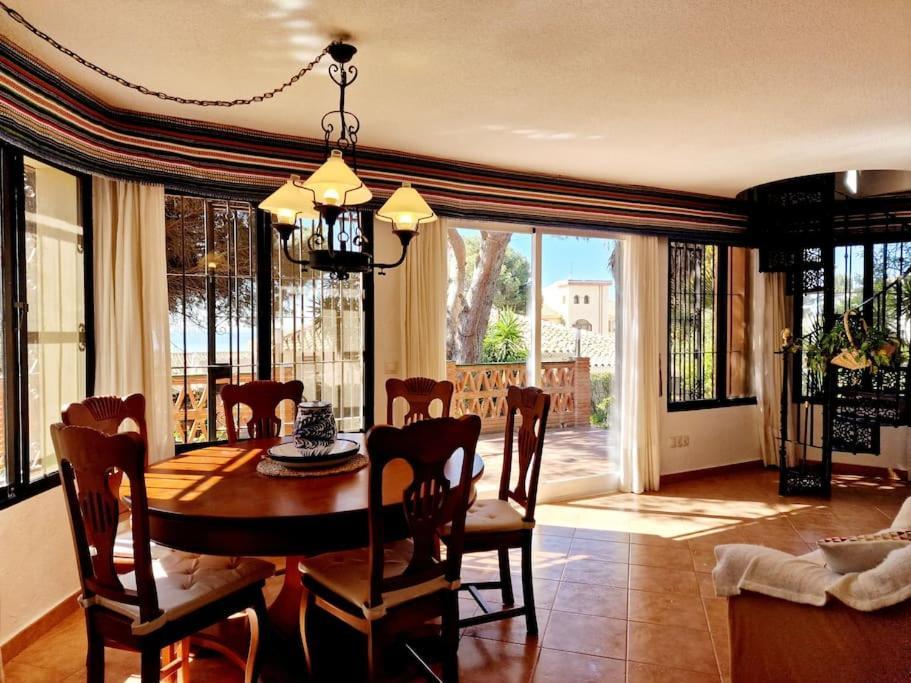 Villa Torrenueva Málaga Buitenkant foto